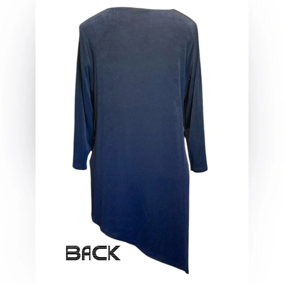 Chicos Top Size 1 womens Size M Stretch Knit Angled Blouse Solid Blue 3/4 Sleeve - Picture 3 of 5